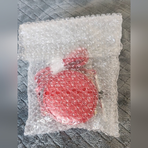 NWOT Marc Jacobs BUNDLE #3. Mini Patent Leather Crossbody & Beauty Items. - Picture 9 of 9